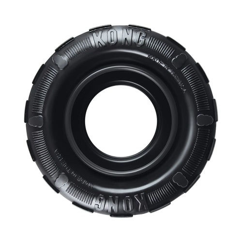 KONG - Tires - Giocattolo in gomma resistente e dispenser di snack per cani forti.